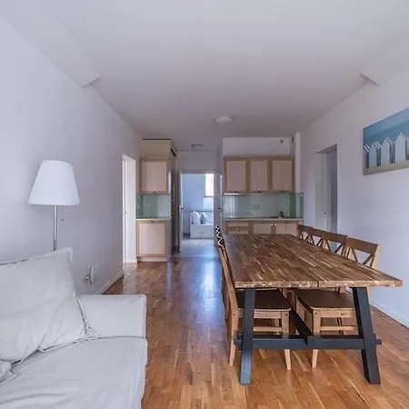 Large, Comfortable For 6 People Lejlighed