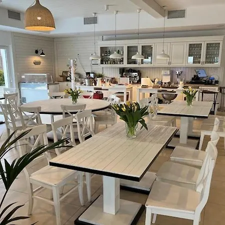 Lejlighed Large, Comfortable For 6 People *